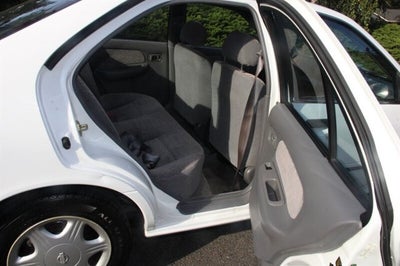 1998 Nissan Sentra GXE