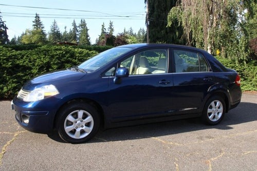2008 Nissan Versa 1.8 SL