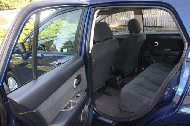 2011 Nissan Versa 1.8 S