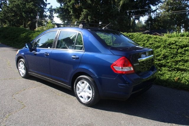 2011 Nissan Versa 1.8 S