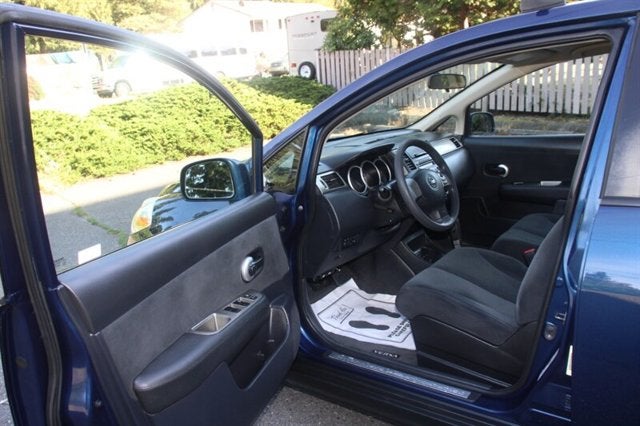 2011 Nissan Versa 1.8 S