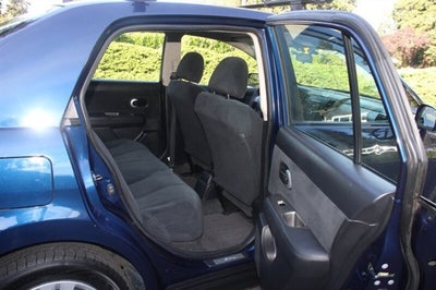 2011 Nissan Versa 1.8 S