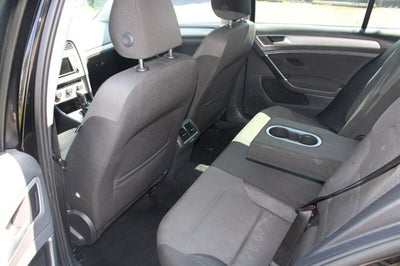 2016 Volkswagen Golf TSI S