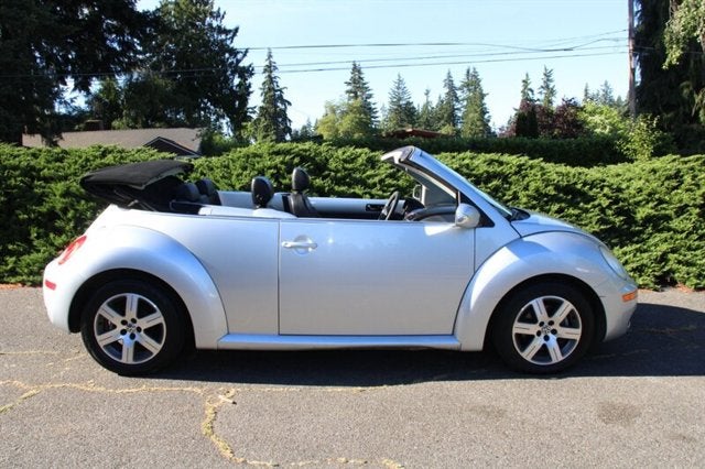 2006 Volkswagen New Beetle Convertible 2.5