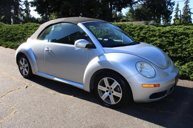 2006 Volkswagen New Beetle Convertible 2.5