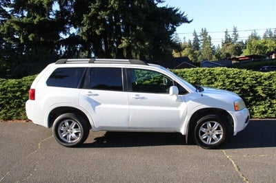 2011 Mitsubishi Endeavor LS
