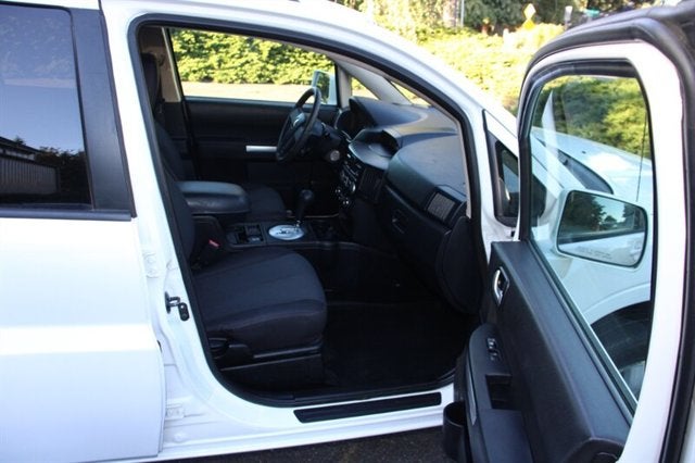 2011 Mitsubishi Endeavor LS