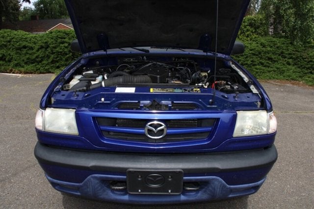 2005 Mazda Mazda B-Series 4WD Truck SE