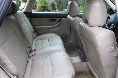 2000 Subaru Legacy Wagon Outback Ltd
