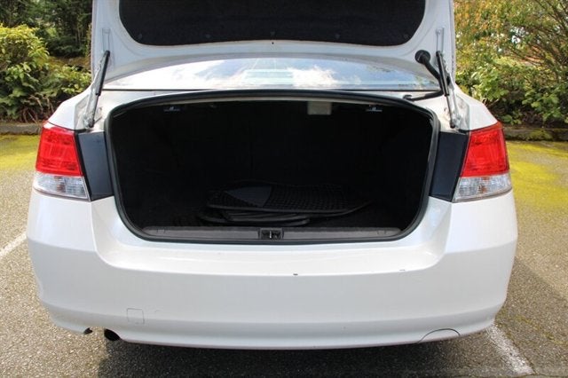 2010 Subaru Legacy 2.5i