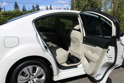 2010 Subaru Legacy 2.5i