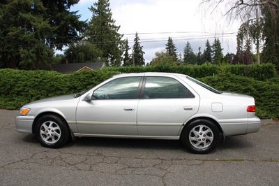 2000 Toyota Camry LE