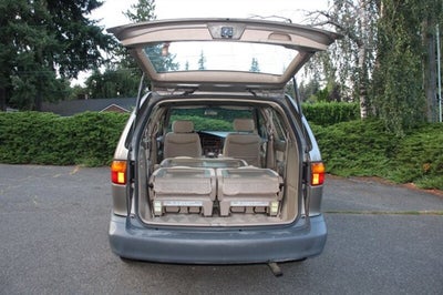 1999 Toyota Sienna CE