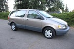 1999 Toyota Sienna CE