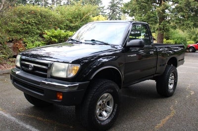 2000 Toyota Tacoma Base