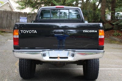 2000 Toyota Tacoma Base