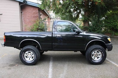 2000 Toyota Tacoma Base