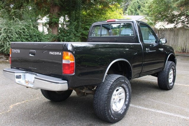 2000 Toyota Tacoma Base