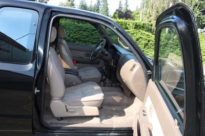 1998 Toyota Tacoma Base
