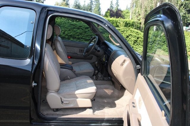 1998 Toyota Tacoma Base