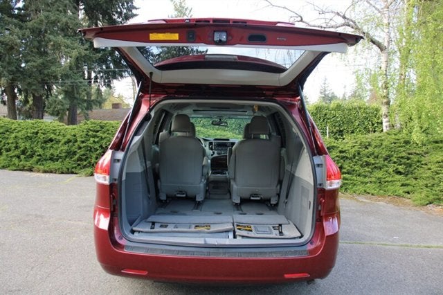 2011 Toyota Sienna XLE 7-Passenger AWD