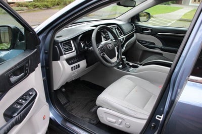 2014 Toyota Highlander Limited Platinum AWD