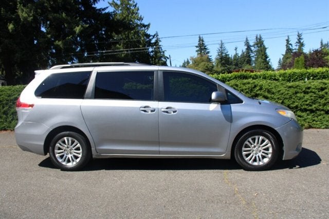 2011 Toyota Sienna XLE 8-Passenger