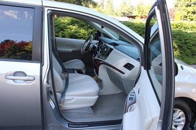2011 Toyota Sienna XLE 8-Passenger