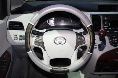 2011 Toyota Sienna XLE 8-Passenger
