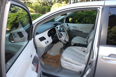 2011 Toyota Sienna XLE 8-Passenger