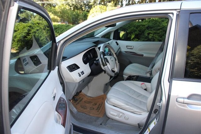 2011 Toyota Sienna XLE 8-Passenger