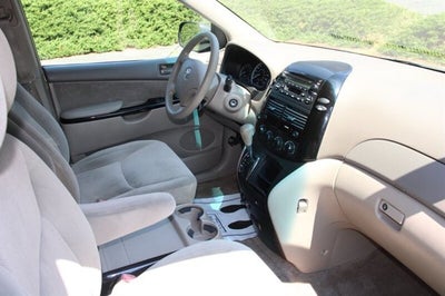 2005 Toyota Sienna LE 8 Passenger