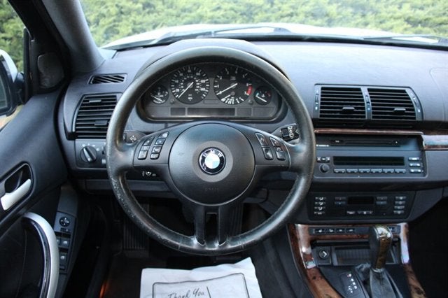 2003 BMW X5 3.0i