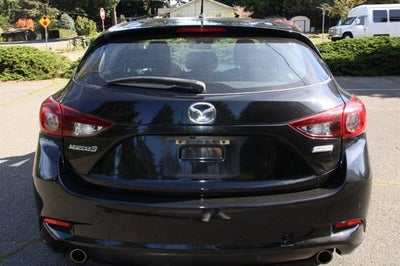 2017 Mazda Mazda3 5-Door Touring