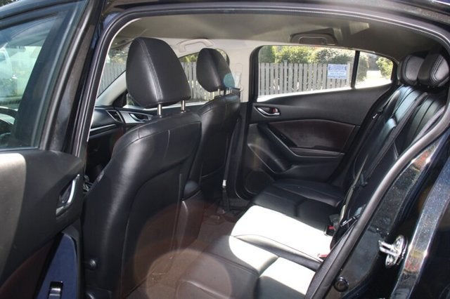 2017 Mazda Mazda3 5-Door Touring