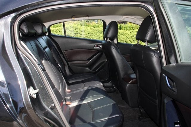 2017 Mazda Mazda3 5-Door Touring