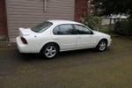 1999 Nissan Maxima SE