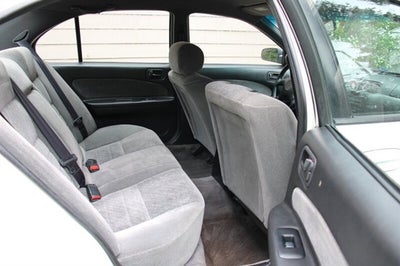 1999 Nissan Maxima SE