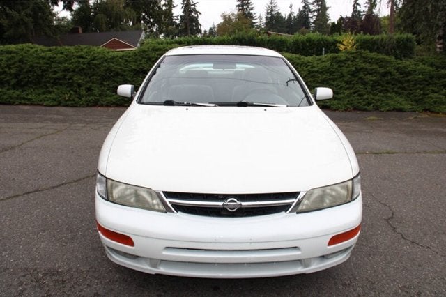1999 Nissan Maxima SE Limited