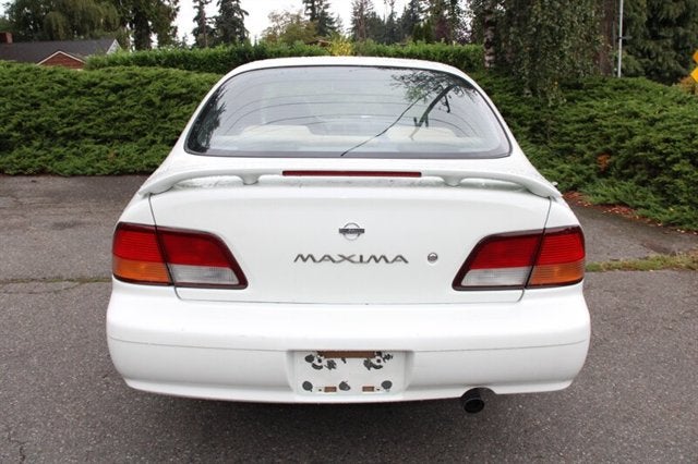 1999 Nissan Maxima SE Limited