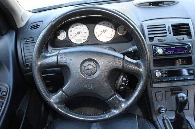 2000 Nissan Maxima SE