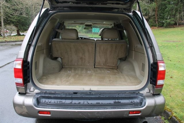 2001 Nissan Pathfinder LE