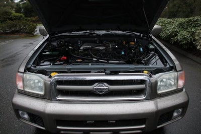 2001 Nissan Pathfinder LE