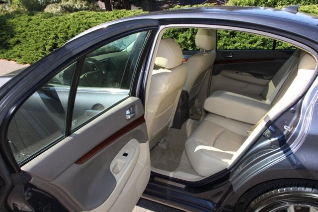 2009 INFINITI G37 Sedan x