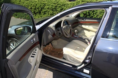 2009 INFINITI G37 Sedan x