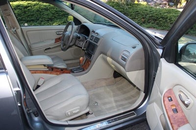 2003 INFINITI I35 Luxury