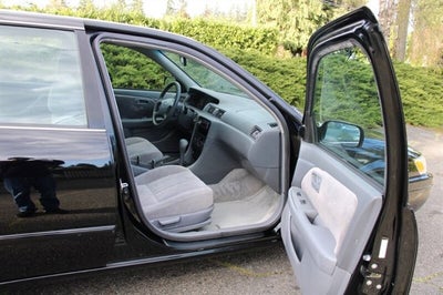 1999 Toyota Camry LE V6