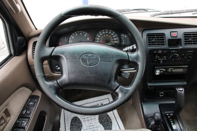 2000 Toyota 4Runner SR5