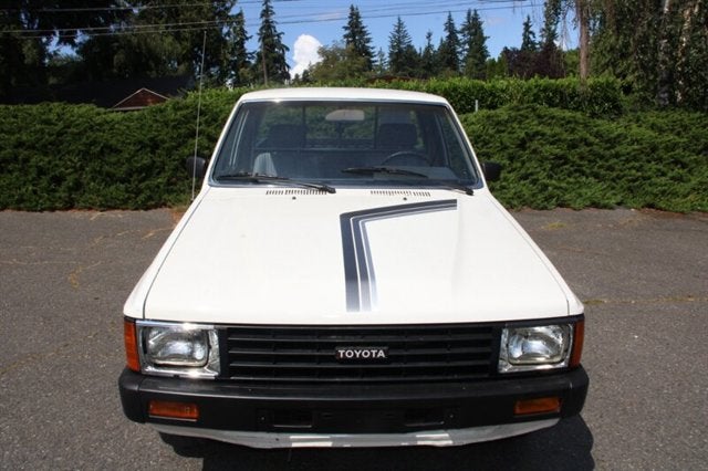 1984 Toyota Pickup SR5 104K MILES