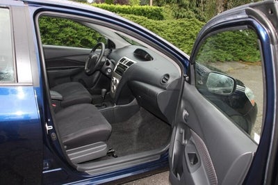 2008 Toyota Yaris Base 66K MILES
